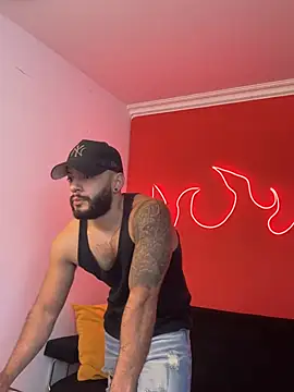 Snapshot of Mike_savage3 chatting on 03-21-26, 12:10 Mike savage3 online show from 03-21-26, 12:10