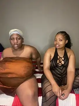CamilaXXX20 online show from 05-02-26, 06:35