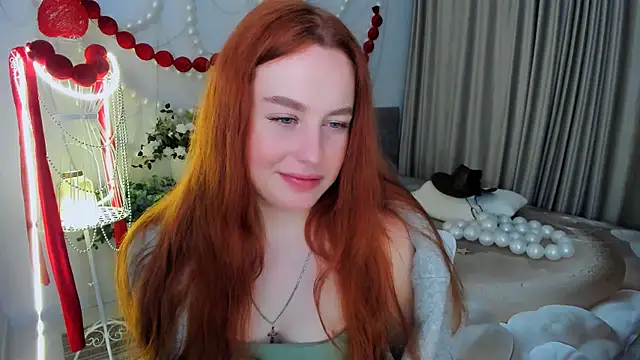 AirySilhouette online show from 04-30-26, 07:09