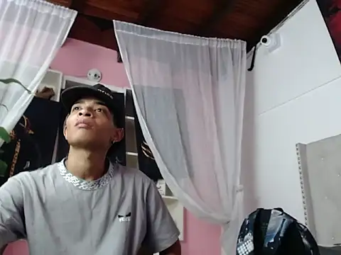 crissex3 online show from 03-09-26, 01:15