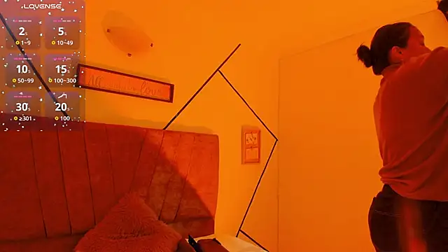 Julieta Lein  online show from 12-02-25, 10:16