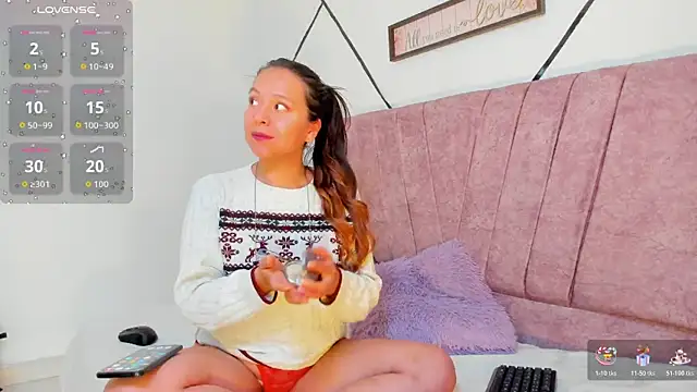 Julieta Lein  online show from 12-17-25, 09:43