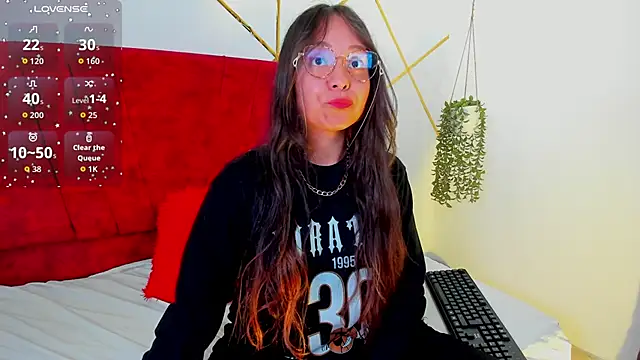 Julieta Lein  online show from 01-12-26, 09:09