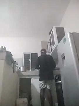 laperson online show from 02-26-26, 12:42