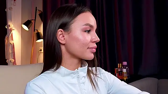 Tiffany Sweetie online show from 01-18-26, 11:47