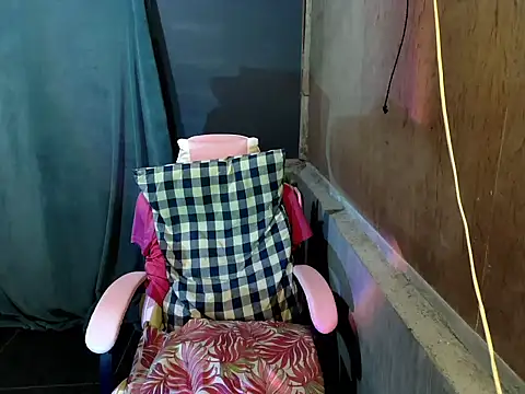 saucy elj online show from 04-24-26, 06:16