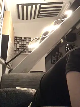 Spielzeugtwink online show from 05-21-26, 09:33