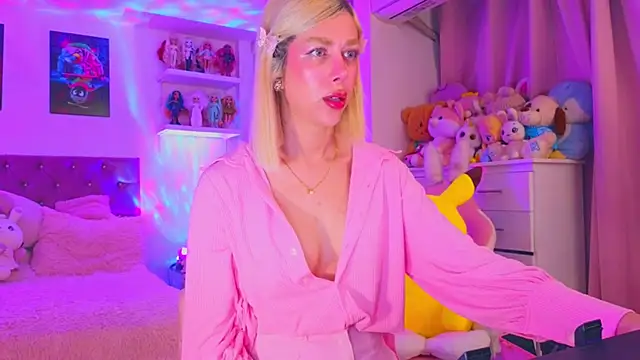 MadamBarbiee online show from 02-11-26, 11:54