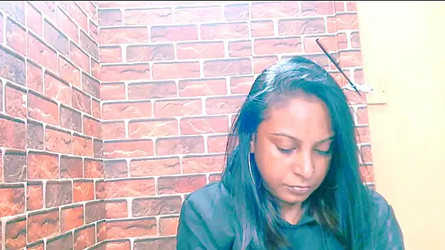 indian spice girl online show from 05-08-26, 07:14