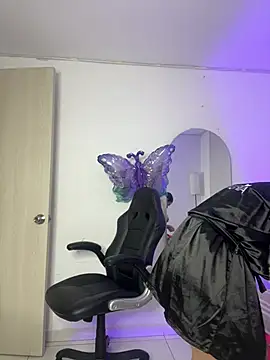 Aria Kitty online show from 02-01-26, 07:45