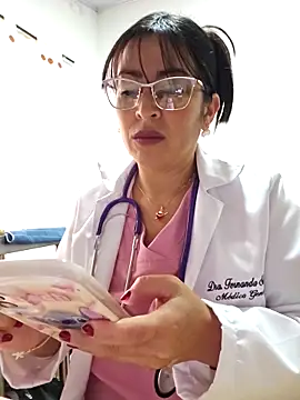 JustSamantha  online show from 11-26-25, 12:06