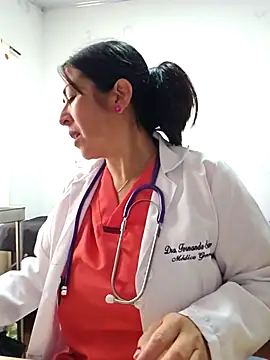 JustSamantha  online show from 11-29-25, 12:52