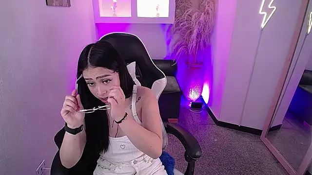 vallolett online show from 11-25-25, 07:58