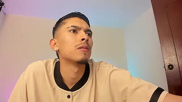 stanandrose  online show from 06-25-26, 03:17