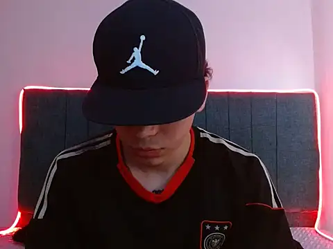 Lincon Ale online show from 12-20-25, 08:16