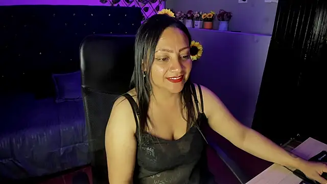 Dasha Brunn online show from 02-04-26, 02:17