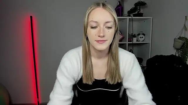 EvelynBlond online show from 03-16-26, 06:28