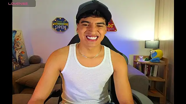 Snapshot of ken_blakerr chatting on 03-25-26, 12:27 ken blakerr online show from 03-25-26, 12:27