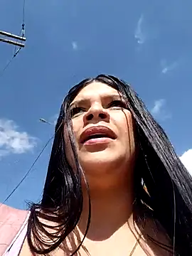 Layla-daring online show from 05-09-26, 07:41