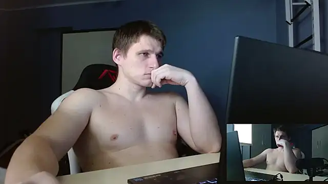 Snapshot of Poliglotjoe1 chatting on 02-18-26, 11:44 Poliglotjoe1 online show from 02-18-26, 11:44