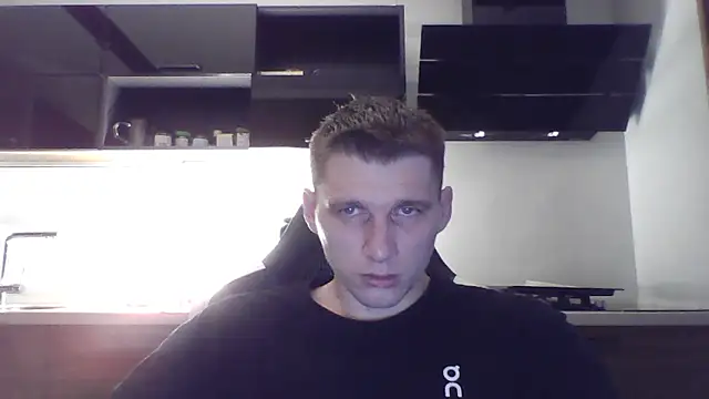 Snapshot of Poliglotjoe1 chatting on 02-27-26, 04:45 Poliglotjoe1 online show from 02-27-26, 04:45