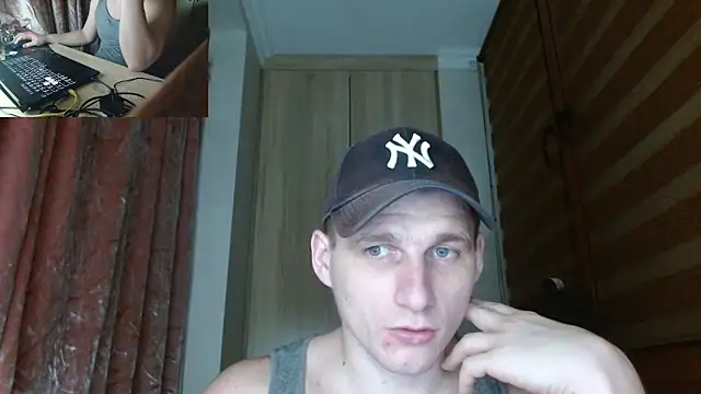 Snapshot of Poliglotjoe1 chatting on 03-20-26, 02:05 Poliglotjoe1 online show from 03-20-26, 02:05