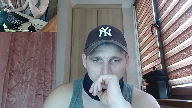 Snapshot of Poliglotjoe1 chatting on 03-21-26, 08:19 Poliglotjoe1 online show from 03-21-26, 08:19