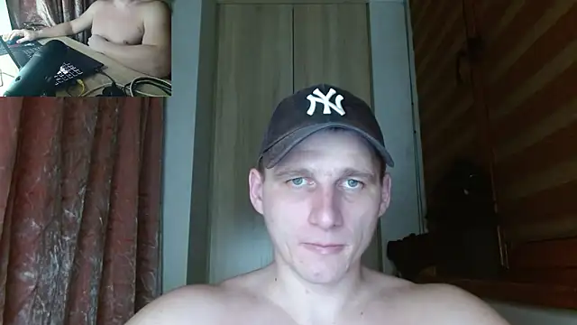 Snapshot of Poliglotjoe1 chatting on 03-24-26, 09:20 Poliglotjoe1 online show from 03-24-26, 09:20