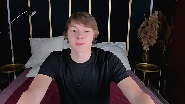 DonaldWoon online show from 11-23-25, 10:37