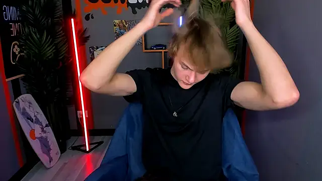 DonaldWoon online show from 11-25-25, 10:37