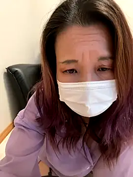 nana na425 online show from 12-05-25, 01:25