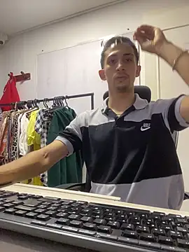 charlie bass online show from 11-27-25, 04:03