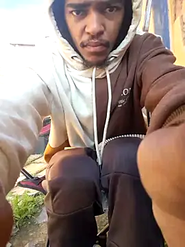 Eezxxx online show from 03-27-26, 06:30