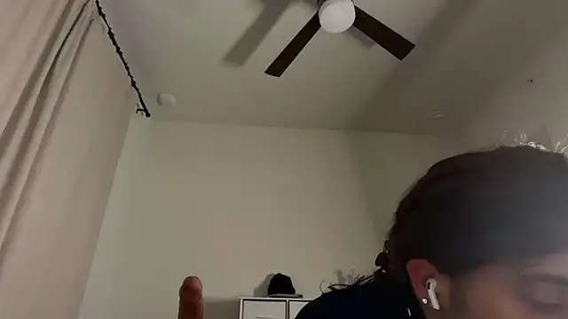 sethhtx713 online show from 06-19-26, 10:52