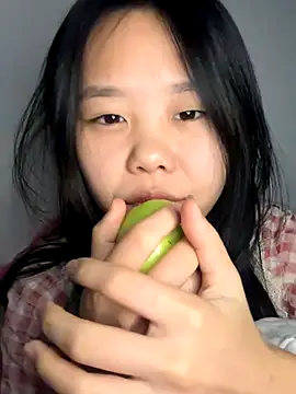 Kiee-lee online show from 12-14-25, 05:18