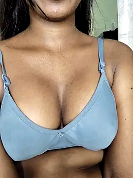 Simran 0011 online show from 04-29-26, 03:05