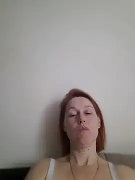 LanaOlbenst online show from 06-09-26, 04:40