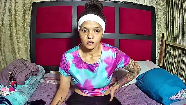 Snapshot of Cadence28 chatting on 03-19-26, 04:11 Cadence28 online show from 03-19-26, 04:11