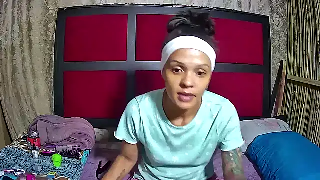 Snapshot of Cadence28 chatting on 03-24-26, 08:25 Cadence28 online show from 03-24-26, 08:25