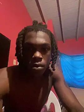 Snapshot of moneye215 chatting on 11-20-25, 12:38 moneye215 online show from 11-20-25, 12:38