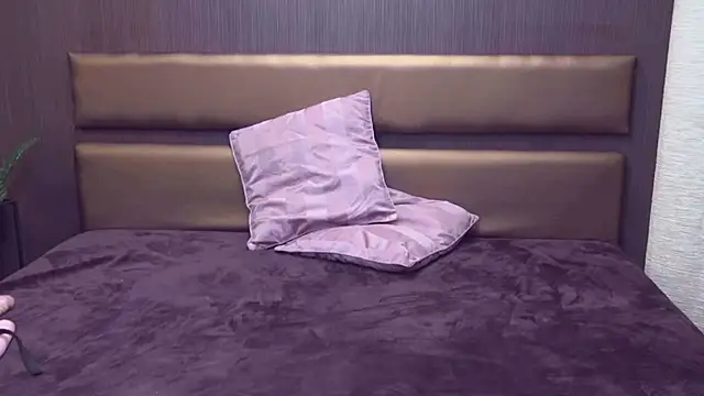 JasminAndAlyssa online show from 12-05-25, 03:09