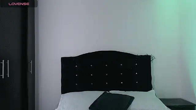 Alice Sinclair  online show from 02-13-26, 05:09