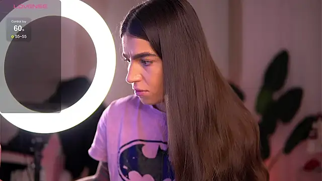 PureEllieX online show from 12-15-25, 04:28