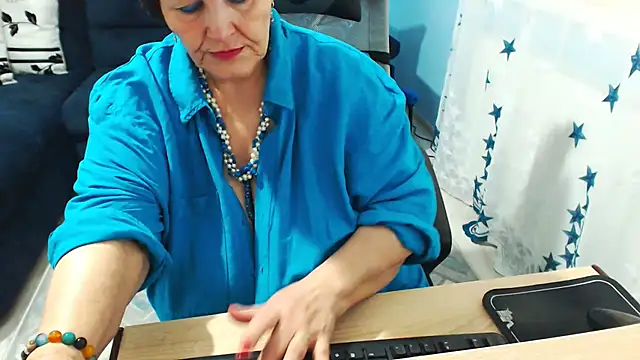 Snapshot of MatureMaiden chatting on 02-28-25, 10:20 MatureMaiden online show from 02-28-25, 10:20