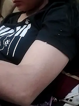 Snapshot of Priya_Sharma04 chatting on 03-14-26, 05:51 Priya Sharma04 online show from 03-14-26, 05:51