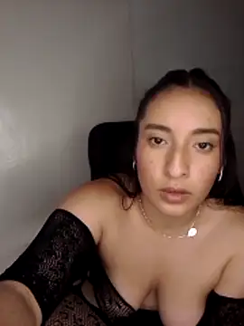 kira-stormm online show from 03-24-26, 09:31