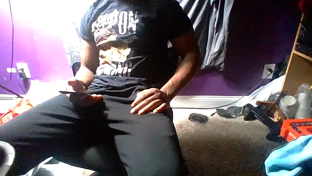 Worlds Finest Chocolate online show from 11-20-25, 07:24