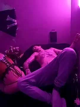 Snapshot of chaoticluvbug chatting on 01-17-26, 07:57 chaoticluvbug online show from 01-17-26, 07:57