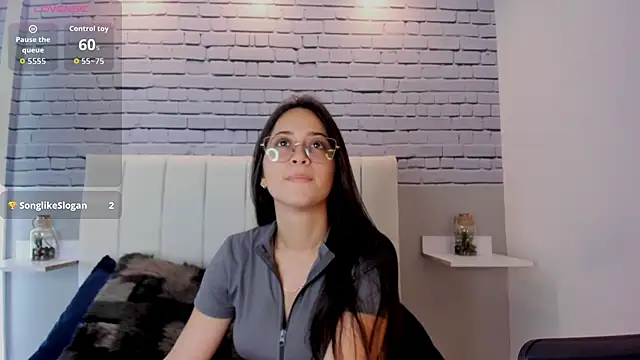 SophieeMoore online show from 02-07-26, 01:59