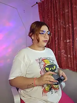 mila curvy online show from 03-24-26, 05:56